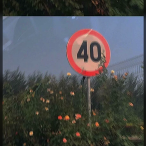 如果把小兰的衣服扔掉图片
